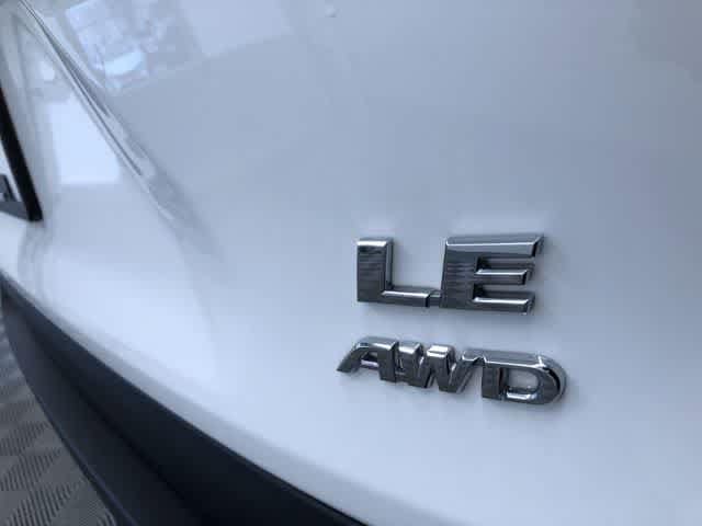 Thumbnail: 2025 Toyota RAV4 - 15