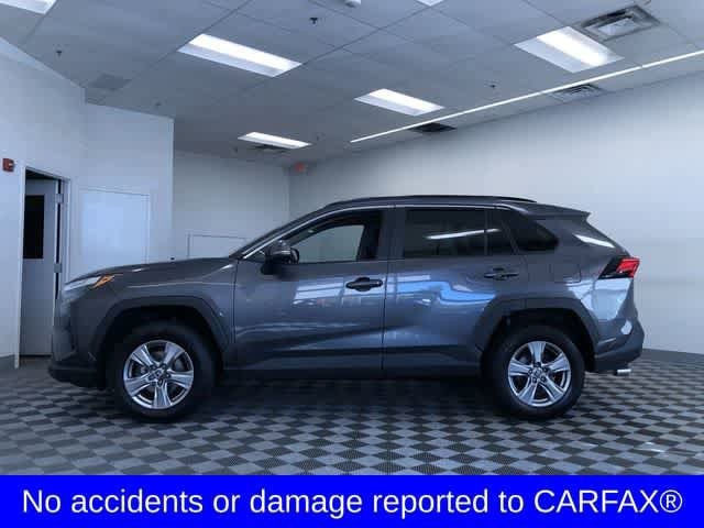 Thumbnail: 2022 Toyota RAV4 - 3