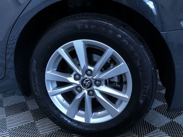Thumbnail: 2026 Toyota Camry - 16