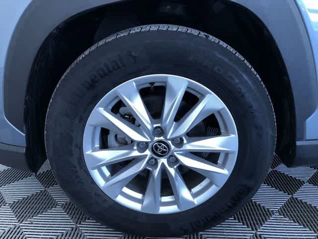 Thumbnail: 2023 Toyota Corolla Cross - 16