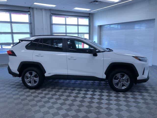 Thumbnail: 2025 Toyota RAV4 - 35