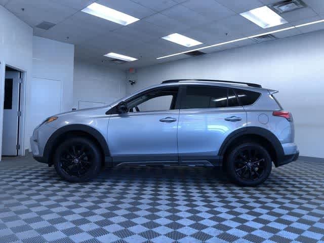 Thumbnail: 2018 Toyota RAV4 - 14