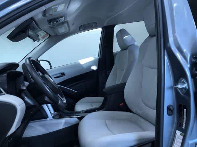 Thumbnail: 2023 Toyota Corolla Cross - 18