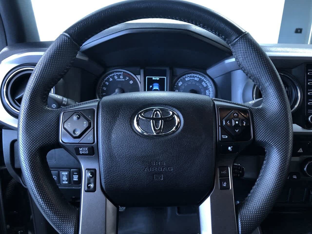 Thumbnail: 2022 Toyota Tacoma - 18