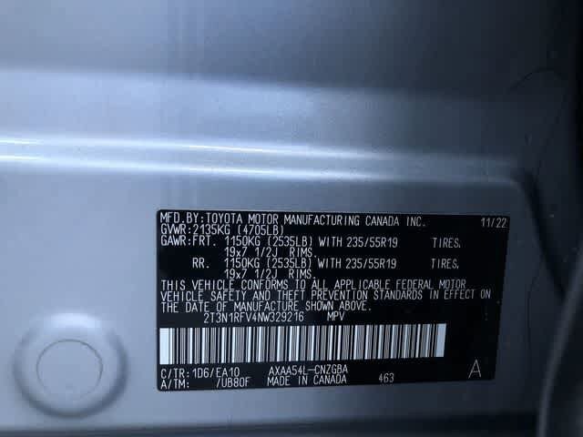 Thumbnail: 2022 Toyota RAV4 - 33