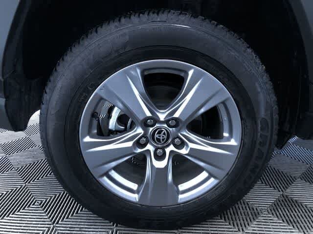 Thumbnail: 2025 Toyota RAV4 - 16