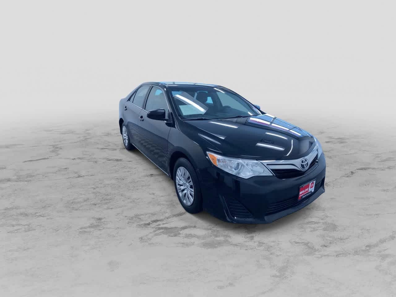 Thumbnail: 2014 Toyota Camry - 3