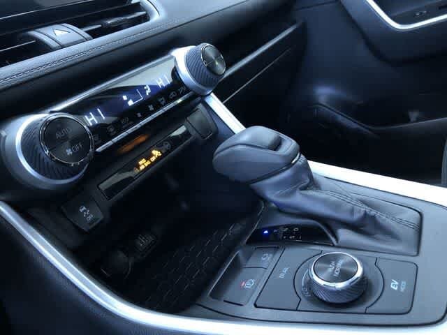 Thumbnail: 2025 Toyota RAV4 - 29