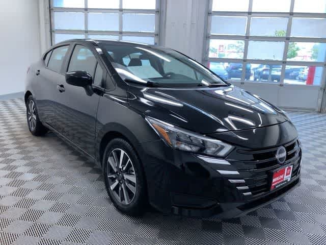 2025 Nissan Versa Sedan SV - Photo 36