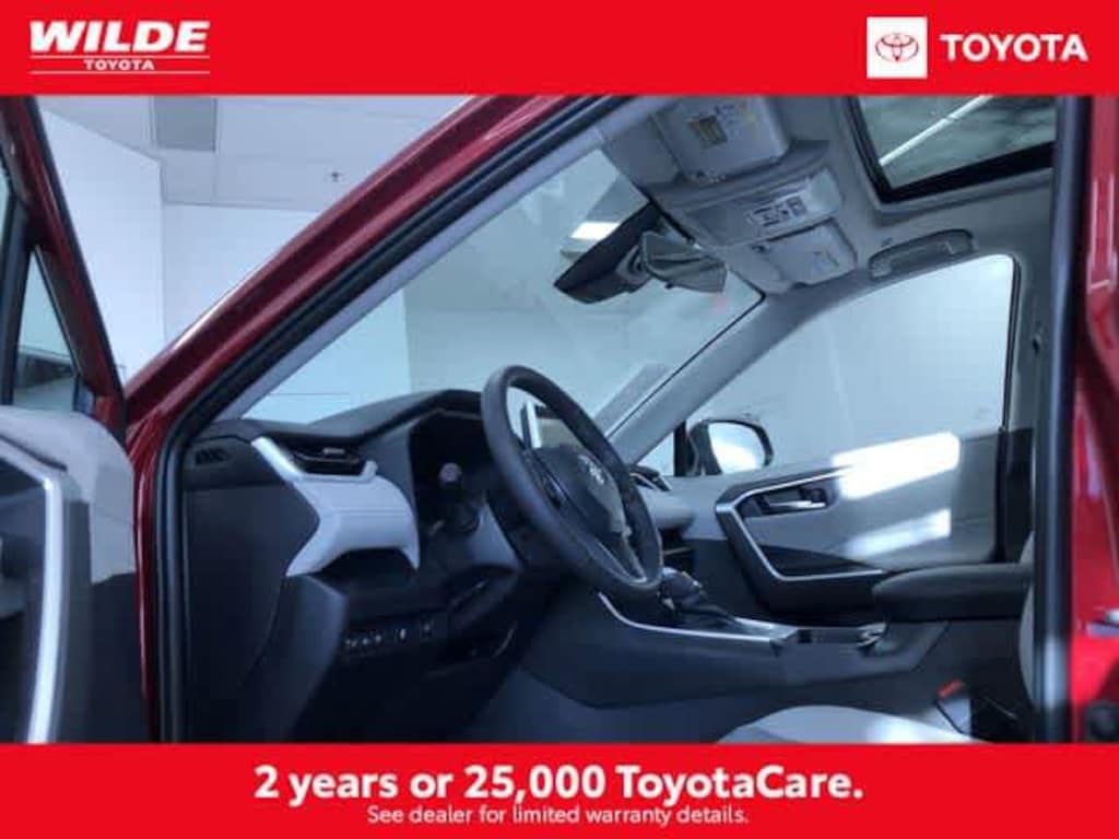 New 2025 Toyota RAV4 XLE Premium XLE PREM AWD SUV