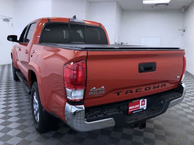 Thumbnail: 2017 Toyota Tacoma - 4