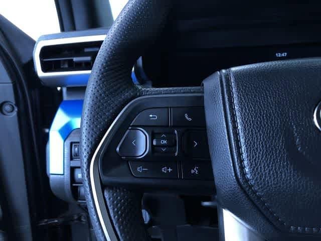 Thumbnail: 2025 Toyota Tacoma - 17