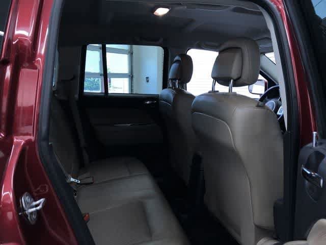 Thumbnail: 2016 Jeep Compass - 22