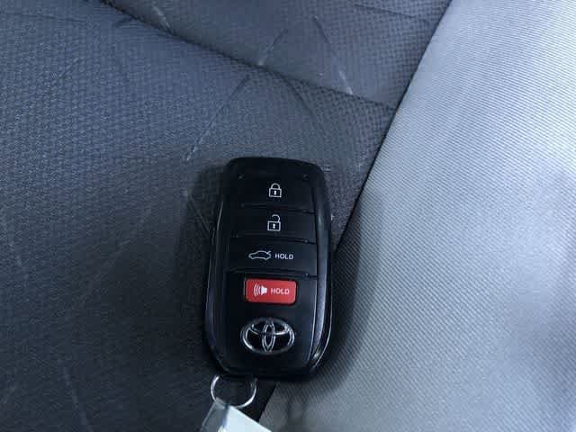 Thumbnail: 2025 Toyota RAV4 - 24