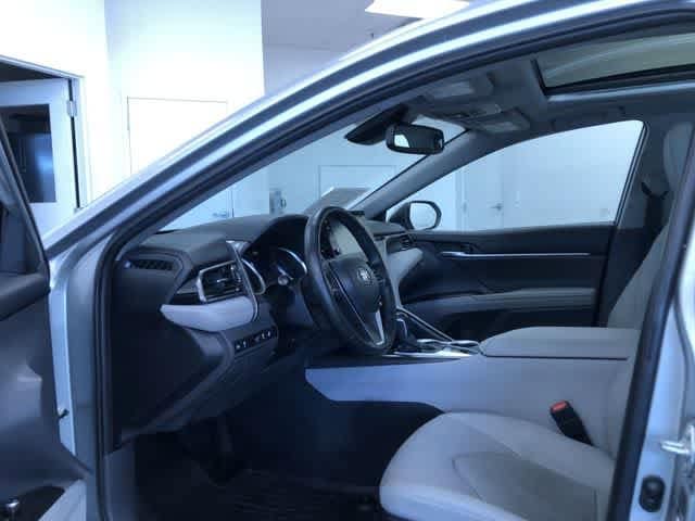 Thumbnail: 2023 Toyota Camry - 10