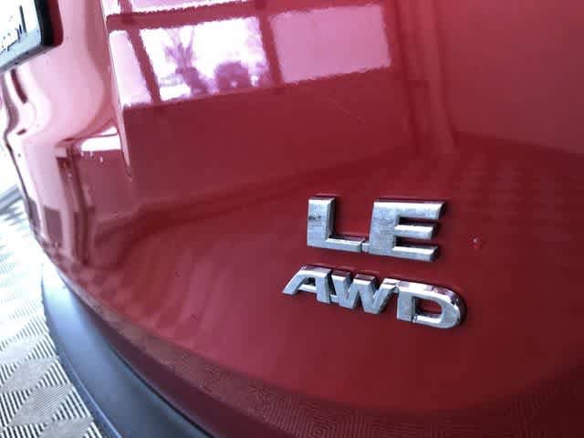 Thumbnail: 2015 Toyota RAV4 - 16