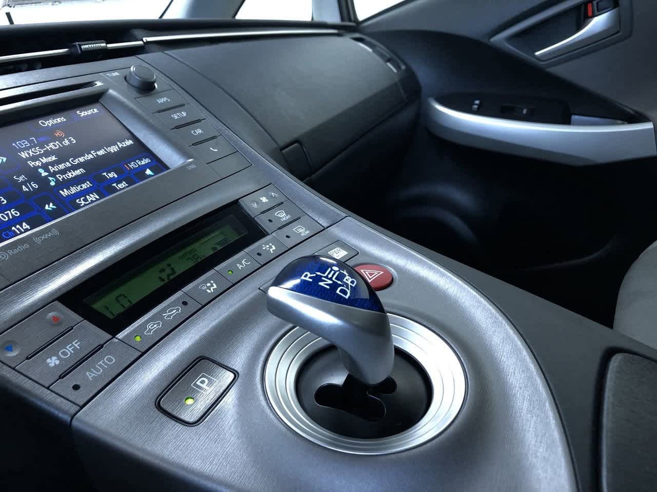 Thumbnail: 2013 Toyota Prius - 27