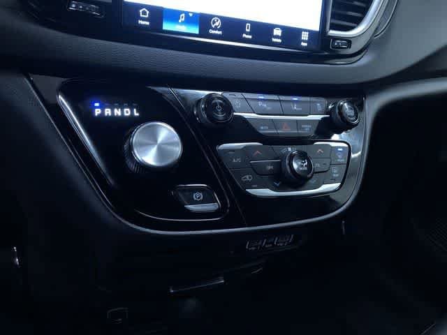 Thumbnail: 2025 Chrysler Pacifica - 31