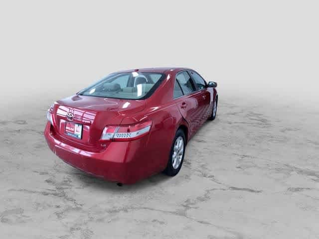 Thumbnail: 2011 Toyota Camry - 10