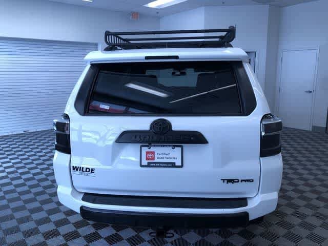 Thumbnail: 2017 Toyota 4Runner - 15