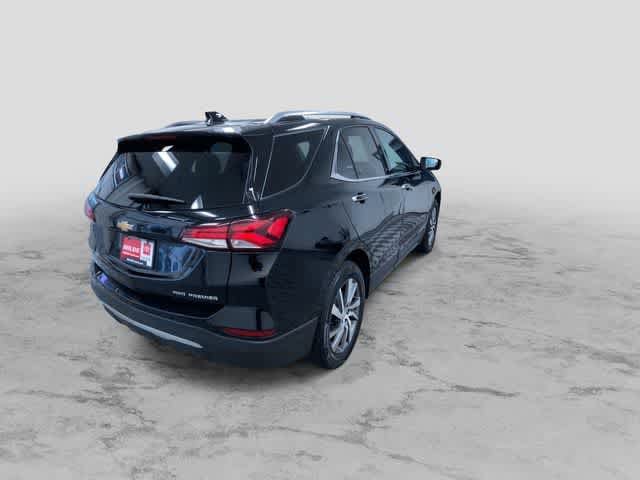 Thumbnail: 2023 Chevrolet Equinox - 10