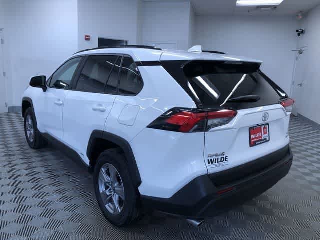 Thumbnail: 2025 Toyota RAV4 - 13