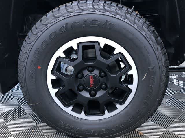 Thumbnail: 2025 Toyota Tacoma - 10