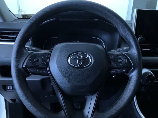 Thumbnail: 2025 Toyota RAV4 - 24