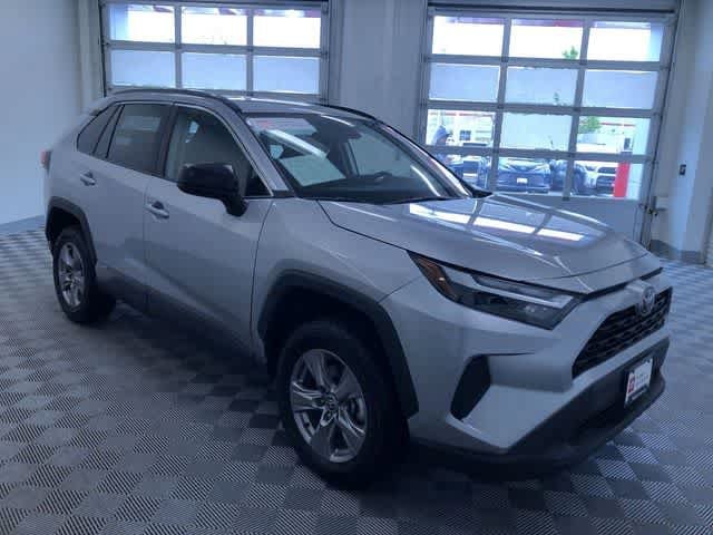 Thumbnail: 2025 Toyota RAV4 - 35