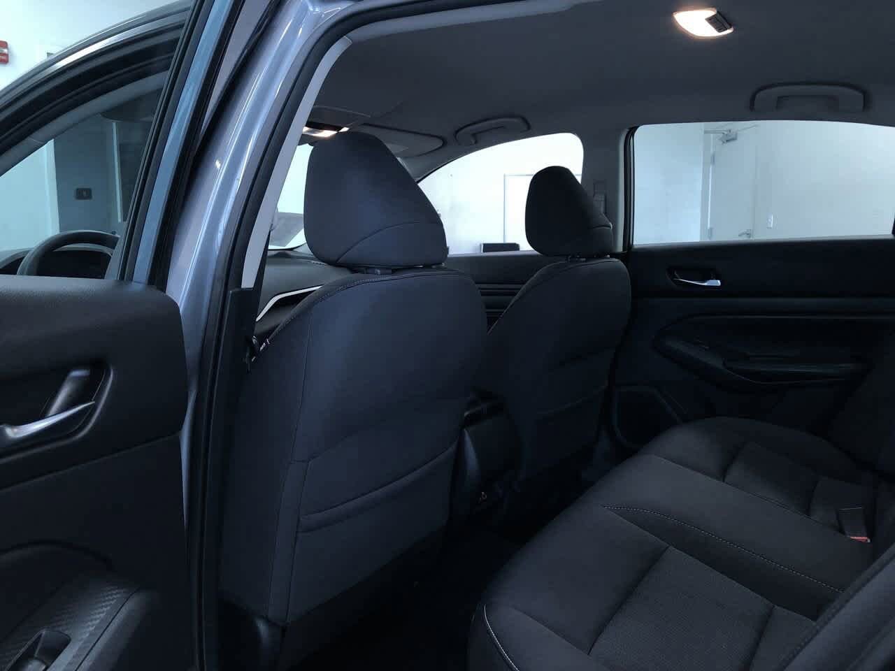 2019 Nissan Altima S 18