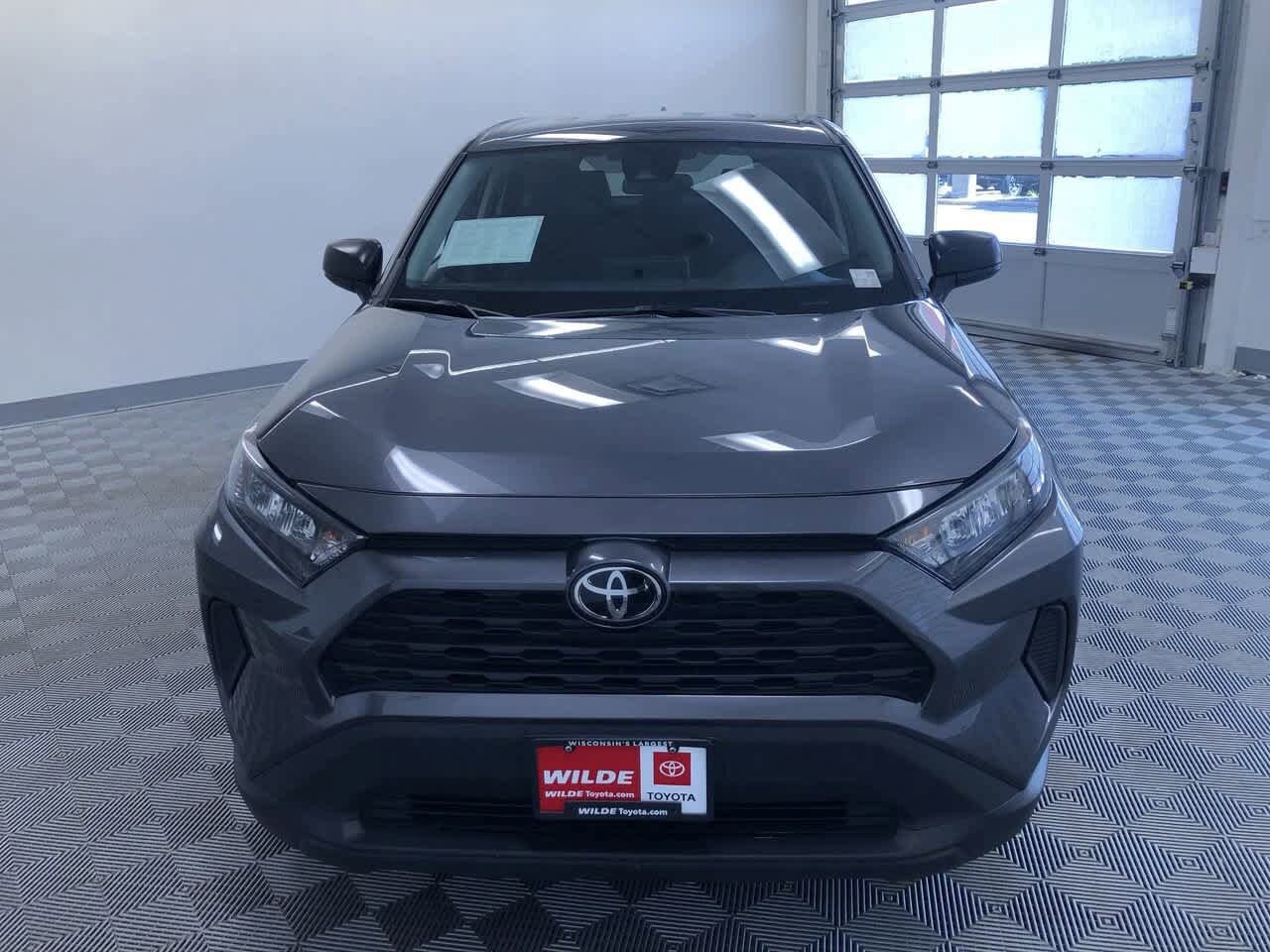 Thumbnail: 2022 Toyota RAV4 - 14