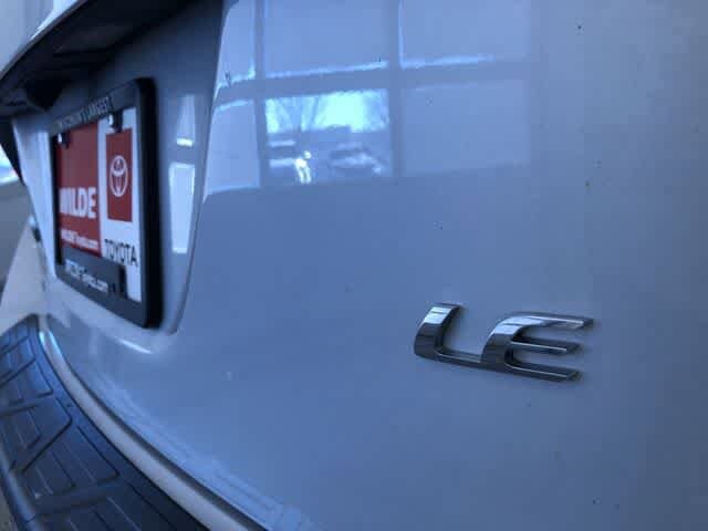 Thumbnail: 2019 Toyota Corolla - 16