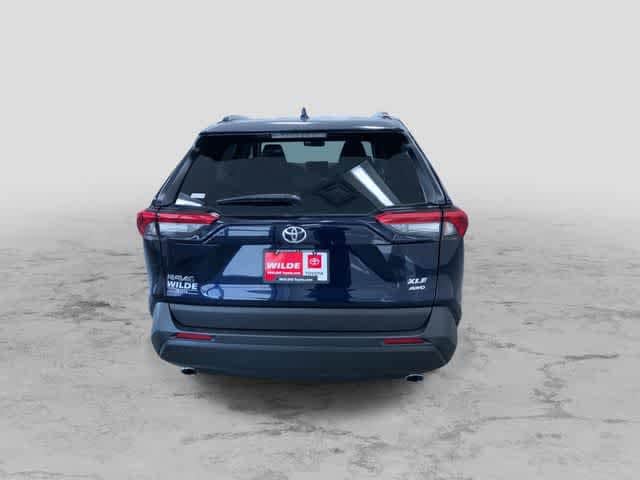 Thumbnail: 2025 Toyota RAV4 - 8