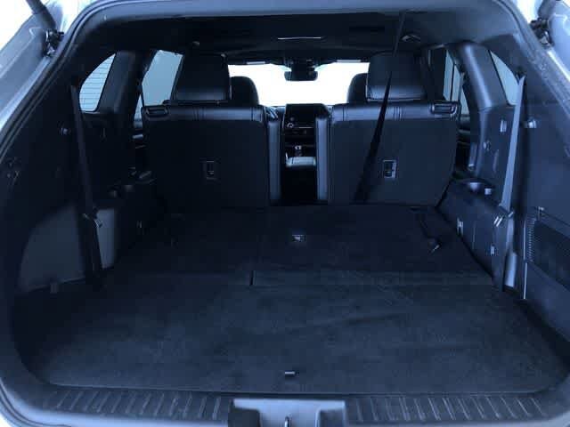 Thumbnail: 2025 Toyota Highlander - 36