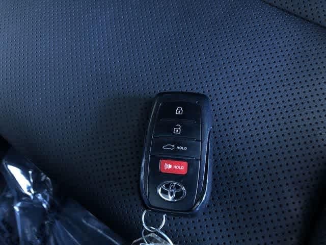 Thumbnail: 2025 Toyota Crown - 31