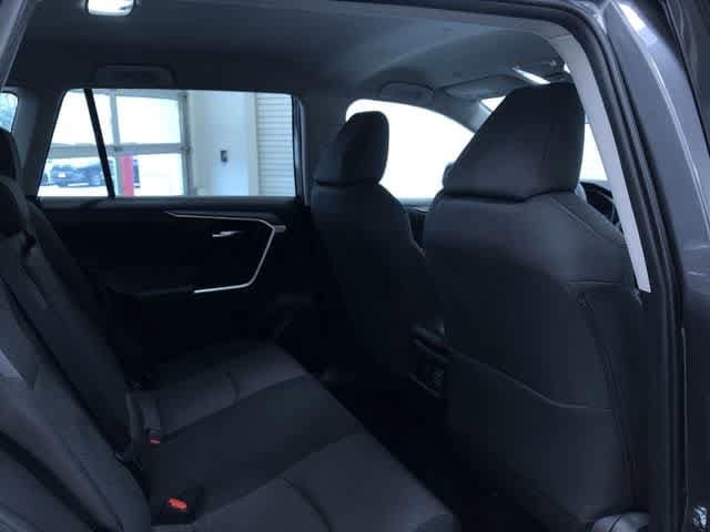 Thumbnail: 2025 Toyota RAV4 - 21