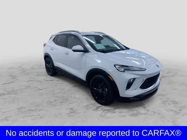 Thumbnail: 2024 Buick Encore GX - 3