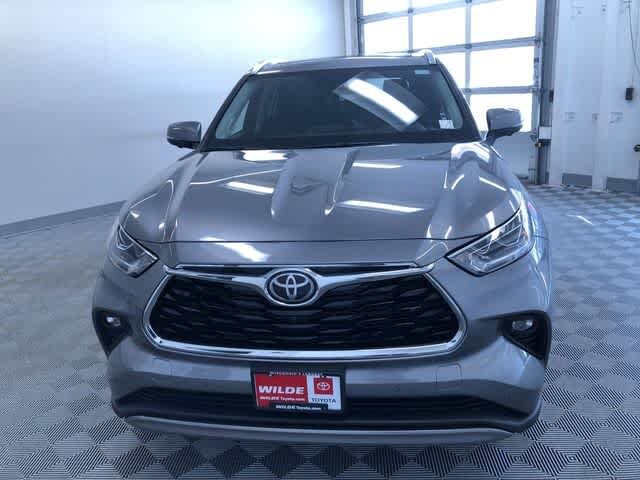 Thumbnail: 2026 Toyota Highlander - 6