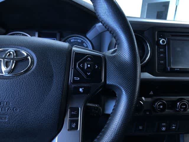 Thumbnail: 2018 Toyota Tacoma - 21