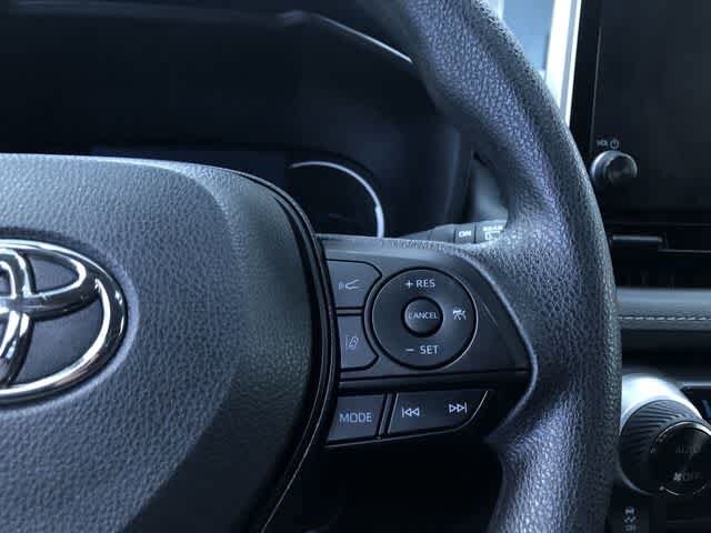 Thumbnail: 2025 Toyota RAV4 - 26