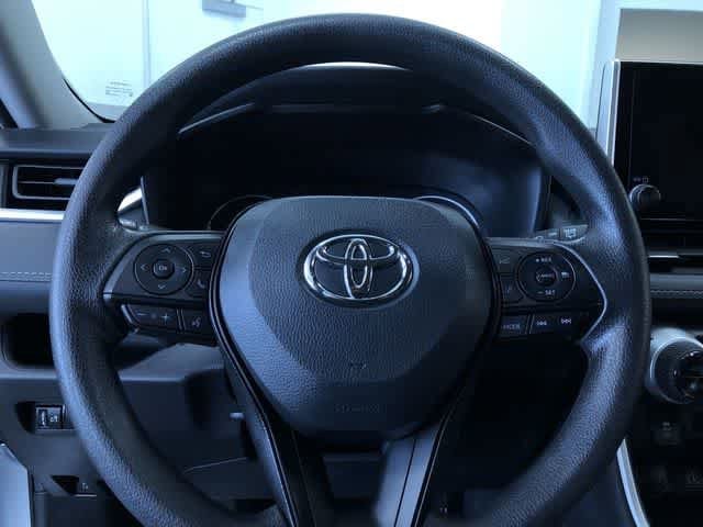 Thumbnail: 2025 Toyota RAV4 - 24
