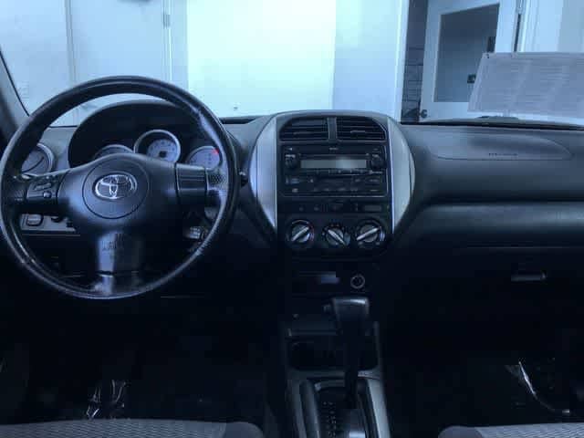 Thumbnail: 2005 Toyota RAV4 - 16