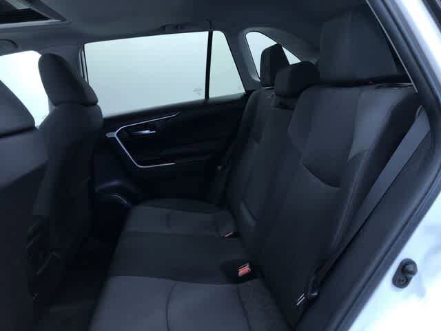 Thumbnail: 2023 Toyota RAV4 - 20