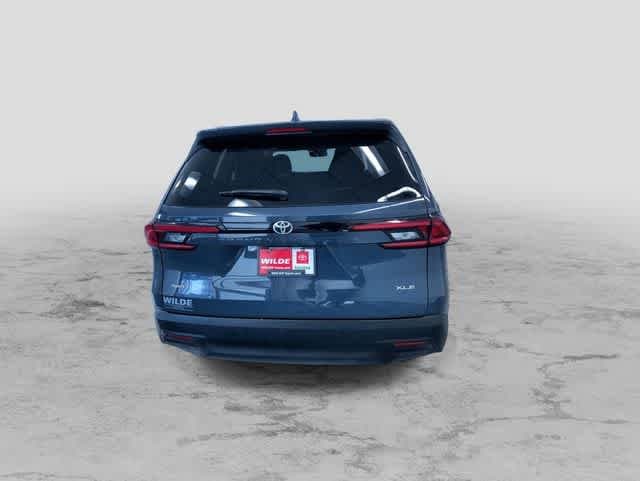 Thumbnail: 2025 Toyota Grand Highlander - 9