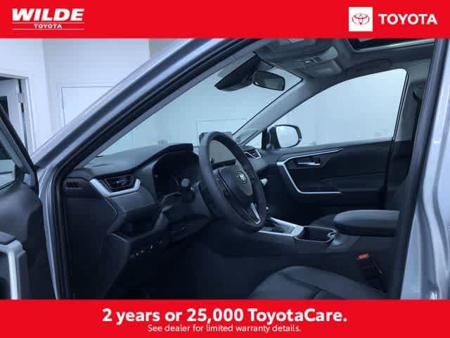 Thumbnail: 2025 Toyota RAV4 - 2