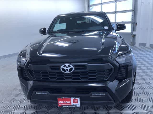 Thumbnail: 2025 Toyota Tacoma - 9