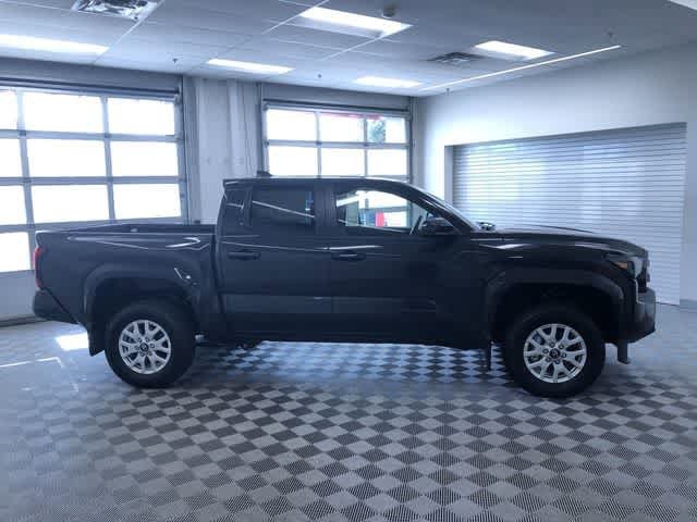 Thumbnail: 2025 Toyota Tacoma - 6