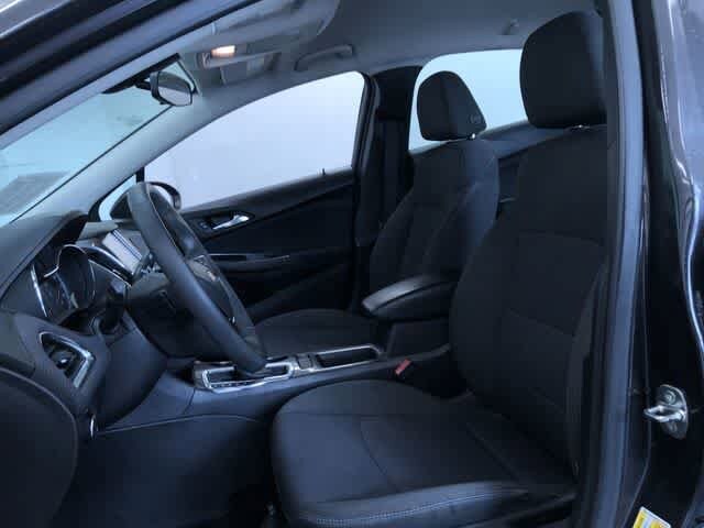 Thumbnail: 2017 Chevrolet Cruze - 19