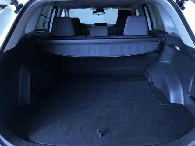 Thumbnail: 2025 Toyota RAV4 - 31