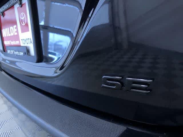 Thumbnail: 2023 Toyota Camry - 16